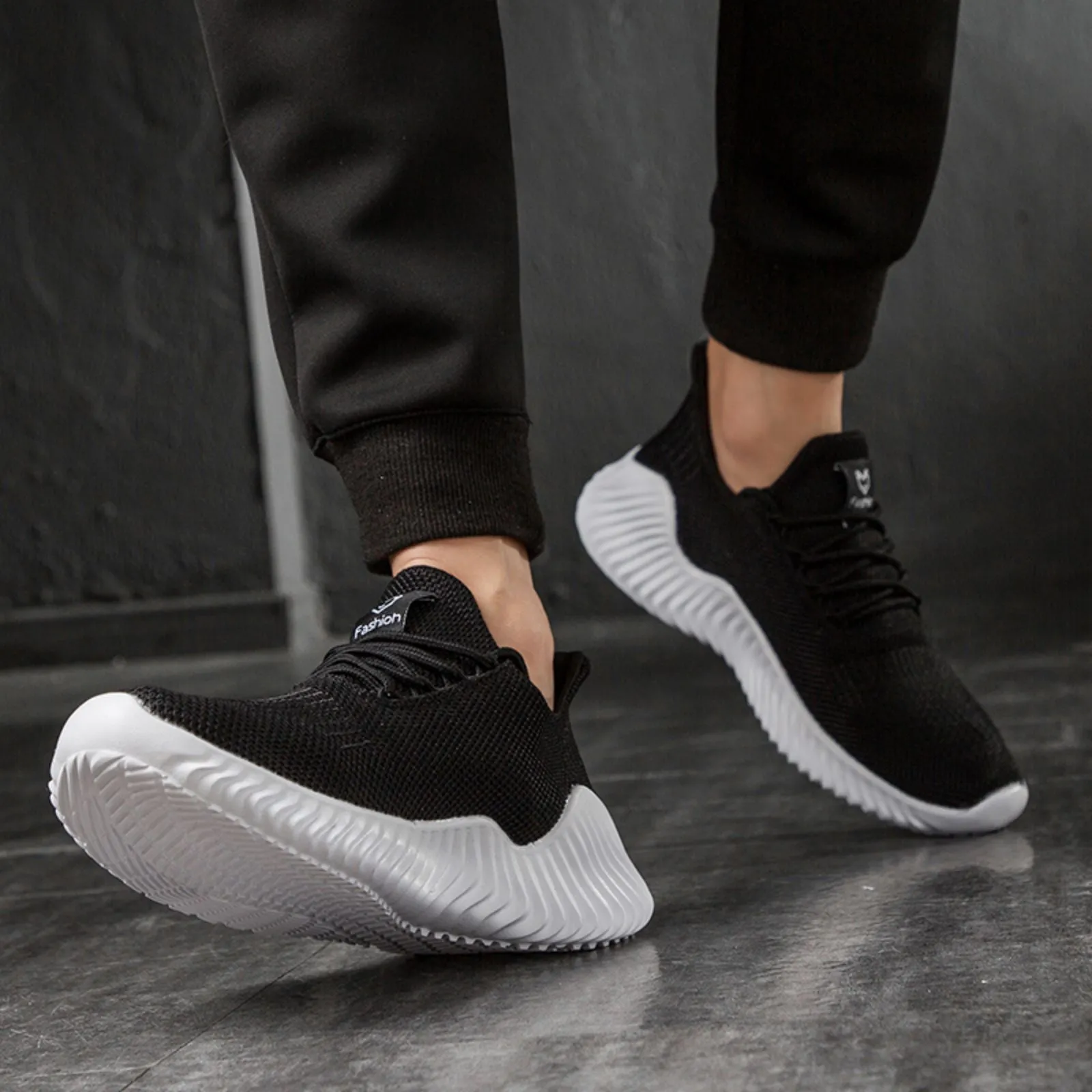 Men's Casual Sneakers Men's Sports Running Breathable Shoes